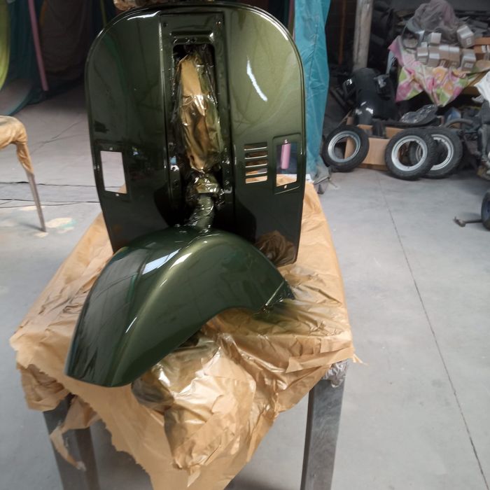 Vespa FL 2 restaurada recentemente é só meter gasolina e andar