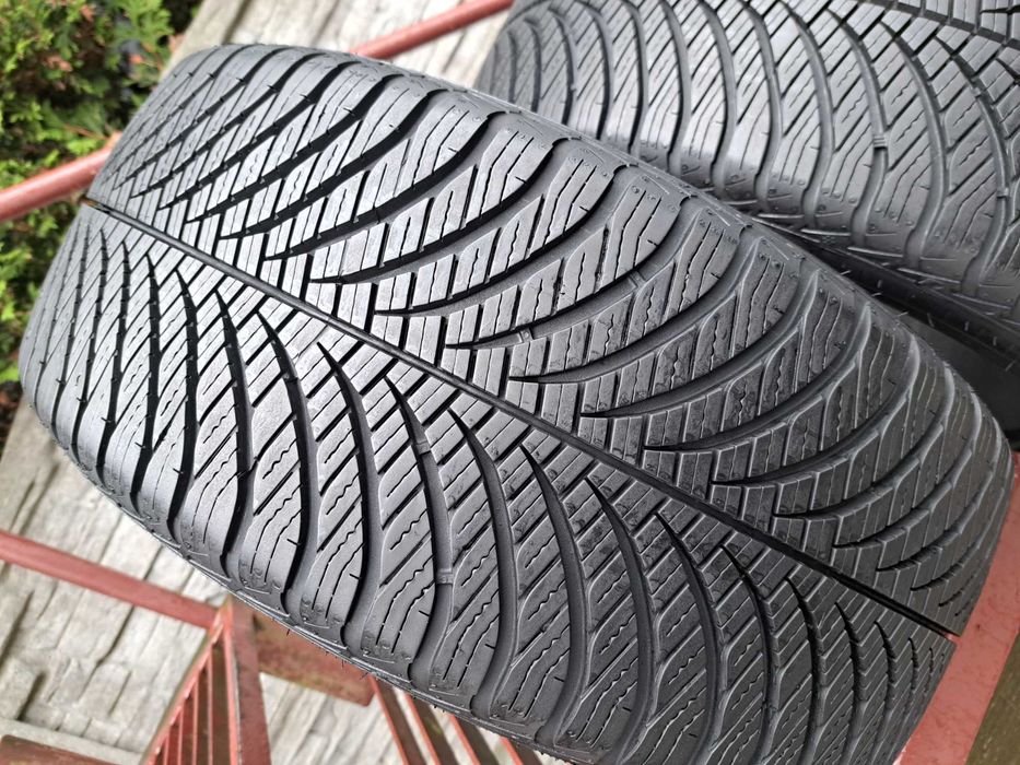 4 Opony wielosezonowe 225/45 R17 Goodyear Montaż i wyważanie Gratis!