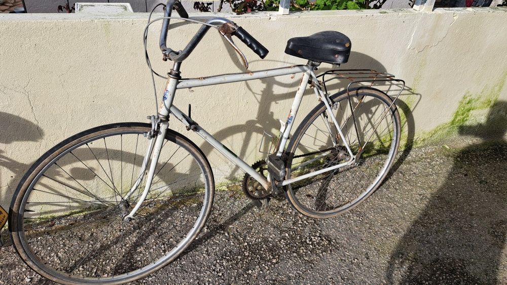 3 Bicicletas antigas Nacionais clássicas. Vilar IBA