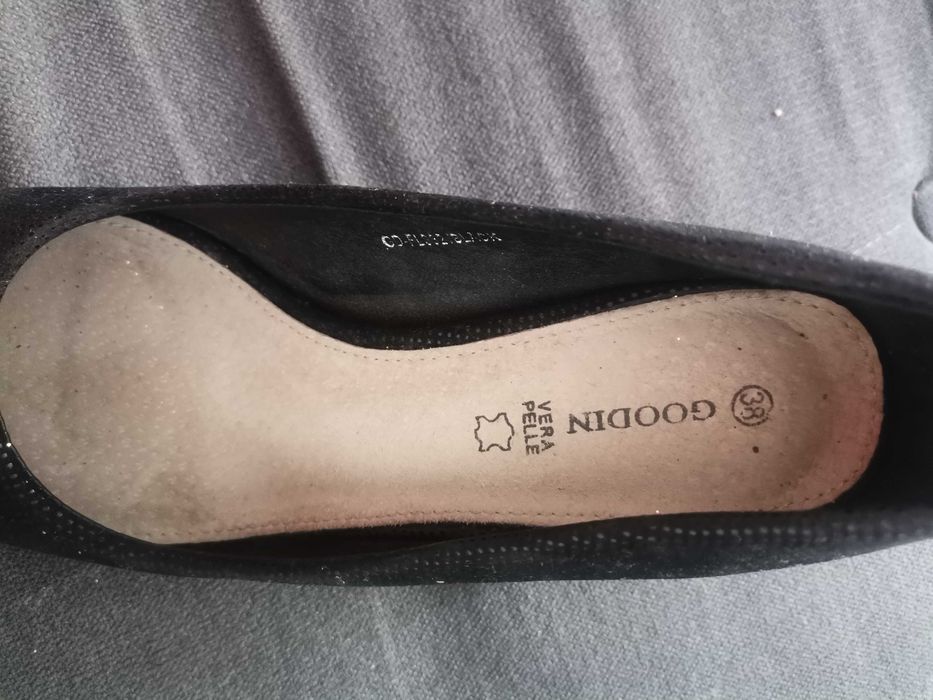 Buty na obcasie - klocku