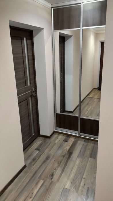 Квартира 2 кімнатна   подобово погодинно