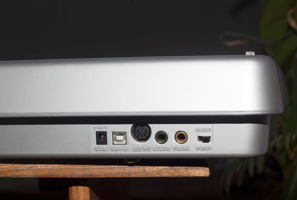 M-AUDIO 88es Midi keyboard