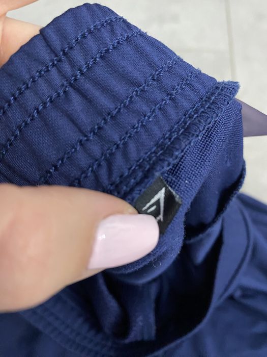 Spodnie dresowe Gymshark