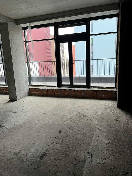 Продаж приміщення 311 м2 , вул.Шевченка,60 (ЖК Семицвіт буд.№18)