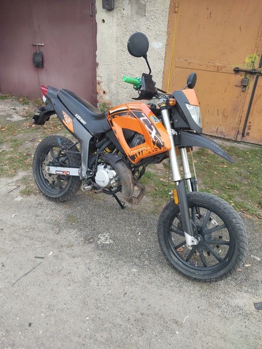 Продам  Supermoto на документах.