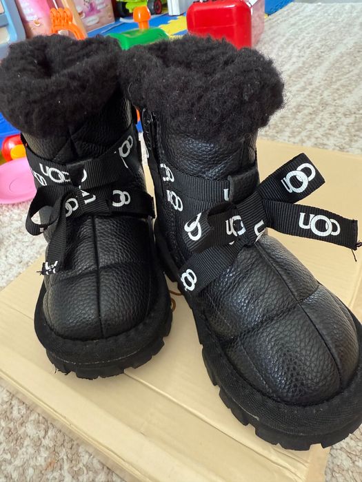 Дитяче зимове взуття