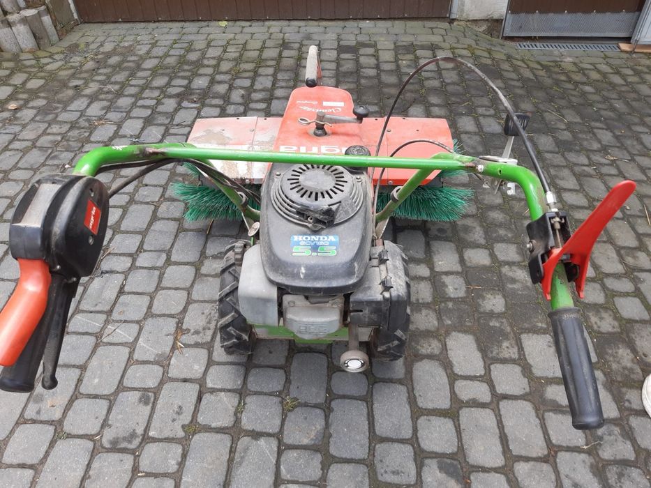 Zamiatarka Agria Honda