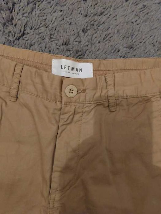 Calções chino
Bom estado