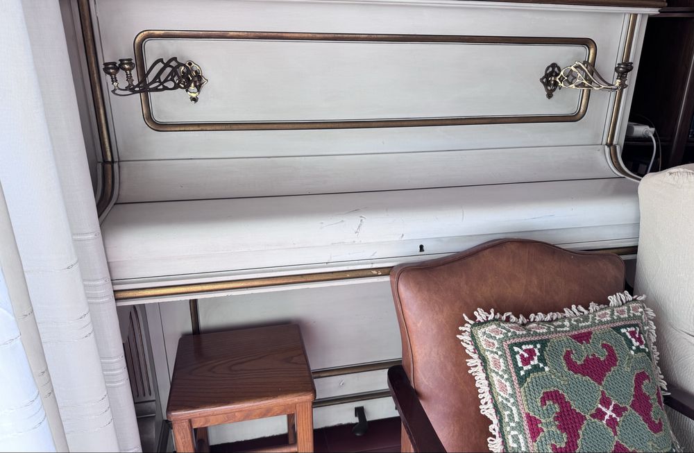 Piano Adolf Schuhmam