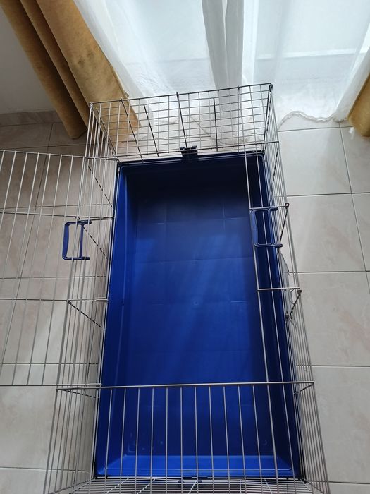 Gaiola para Coelho / Pequenos Animais – Excelente Estado