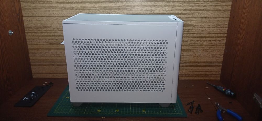 Б/В Корпус Cooler Master NR200P miniITX білий