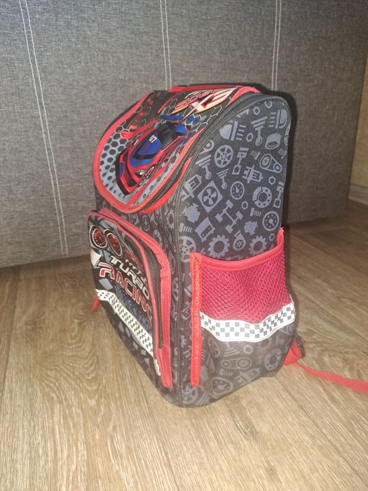 Рюкзак дитячий шкільний