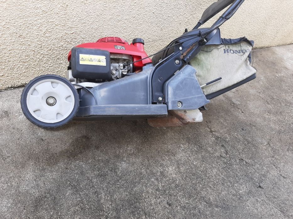 Máquina relva honda 426