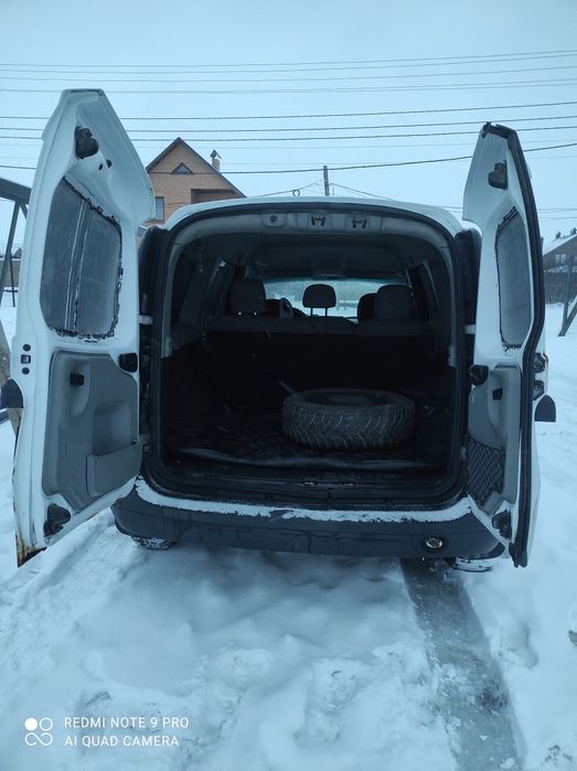 Рено логан ,вантажний