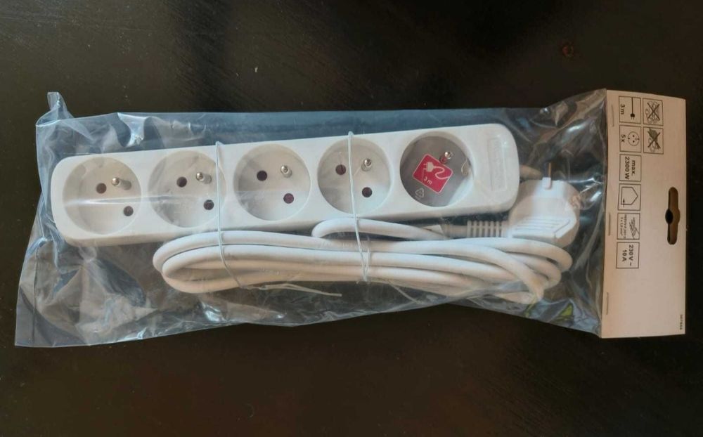 przedłużacz 3 metry 5 gniazdek