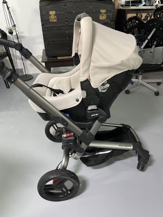 carrinho marca Jane rider inclui alcofa, ovinho e cadeira passeio