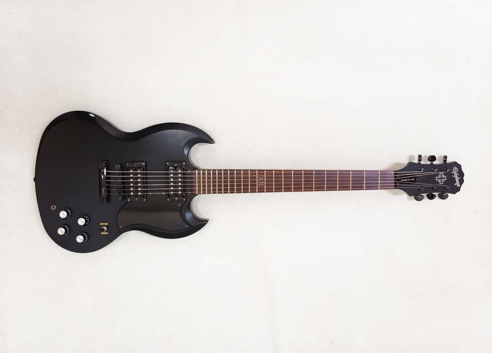 Epiphone SG Goth G-400