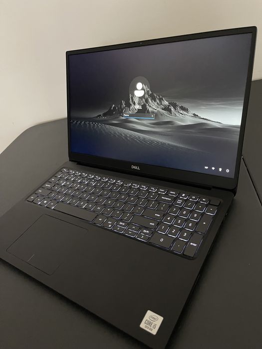 Ноутбук Dell Vostro 5590 l i5-10210u l 16 gb Ram | SSD 256 Gb l