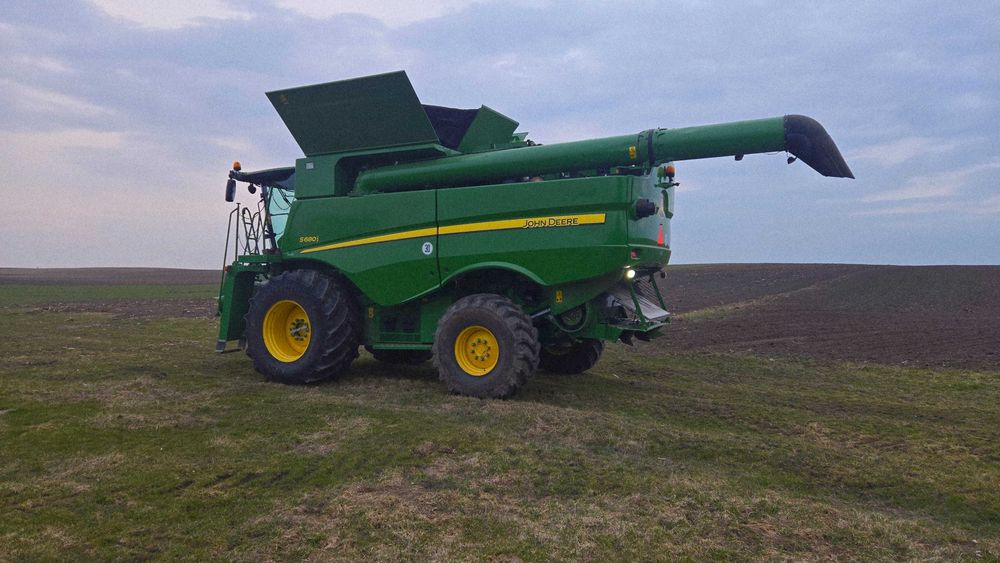 John deere S680i