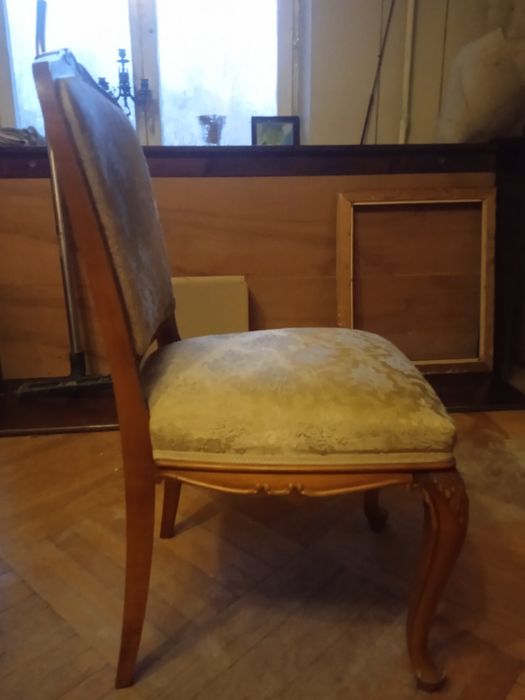 Гарнітур столовий 1977року Борокко, Румунський