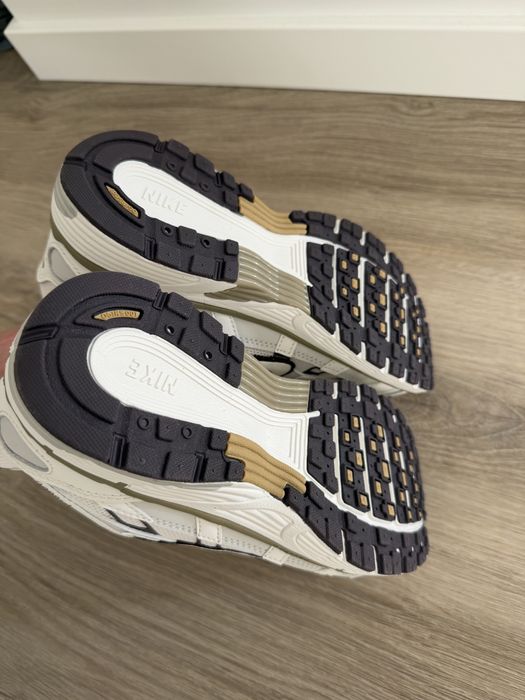 Nike p-6000 creme size 41