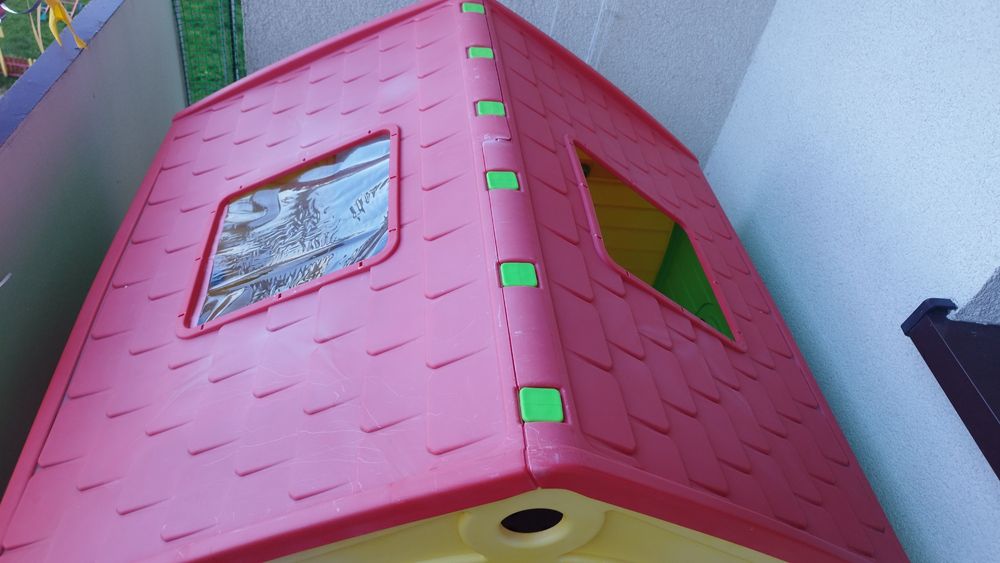 Domek ogrodowy dla dzieci na balkon do ogrodu