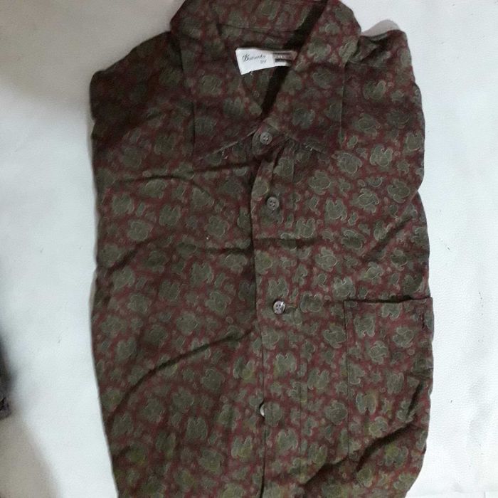 Camisa de padrão vintage