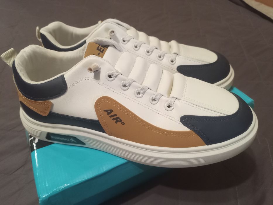 Кросівки, 43 розмір