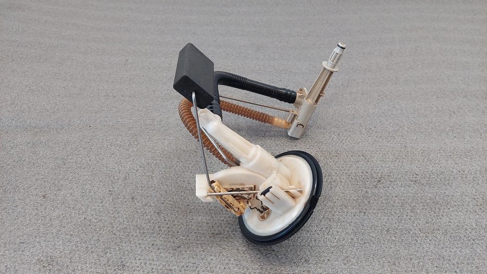 Boia combustível MERCEDES-BENZ Classe C Carrinha (S202)