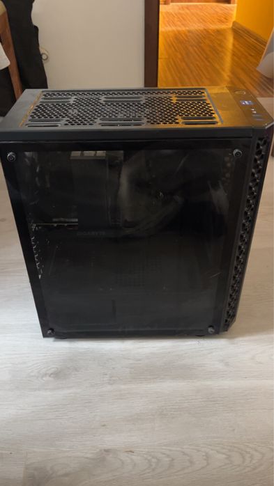 Komputer gamingowy z intel core i5 11400 oraz karta graficzną RTX 2060