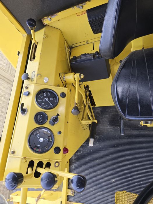 New Holland 1520