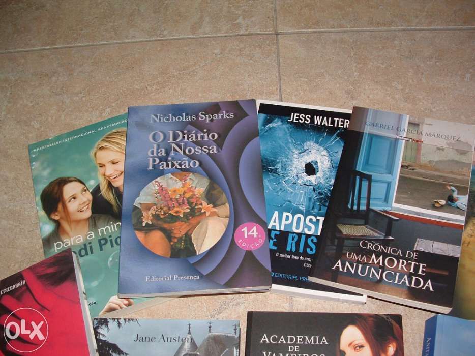 Diversos tipos de  Livros
