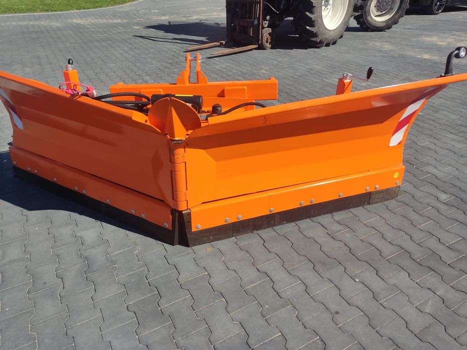 Solidny pług hydrauliczny do śniegu strzałka składany 2.9 m euro/tuz