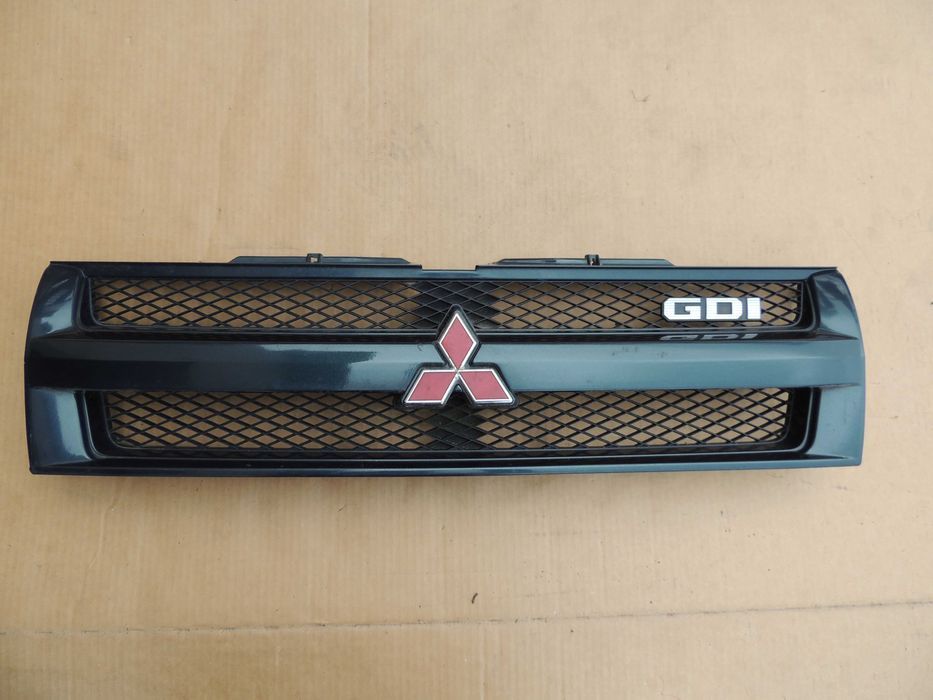 Atrapa chłodnicy grill Mitsubishi Pajero Pinin 98,99,00,01,02,03,04-07