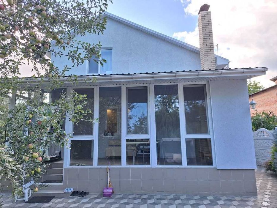 Продаж будинку. 83 м2. 4 кімнати. Євроремонт. Вороніна №17693
