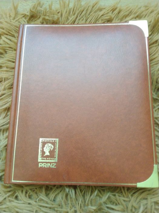 Марки України 2002рік, і КЛЯССЄР "PRINZ" на 30 сторінок 24см*20см,*3см