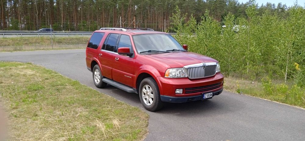 Lincoln Navigator