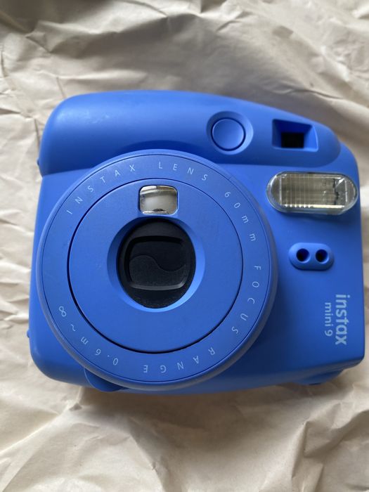 Instax mini 9 фотоапарат