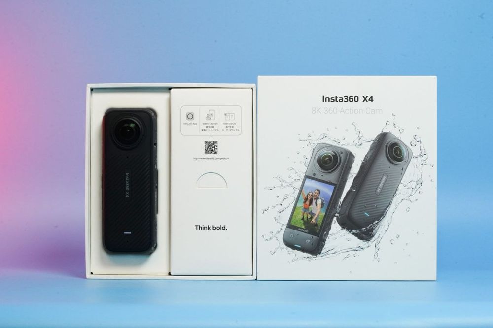 Екшн-камера Insta360 X4 8K увага на опис товару