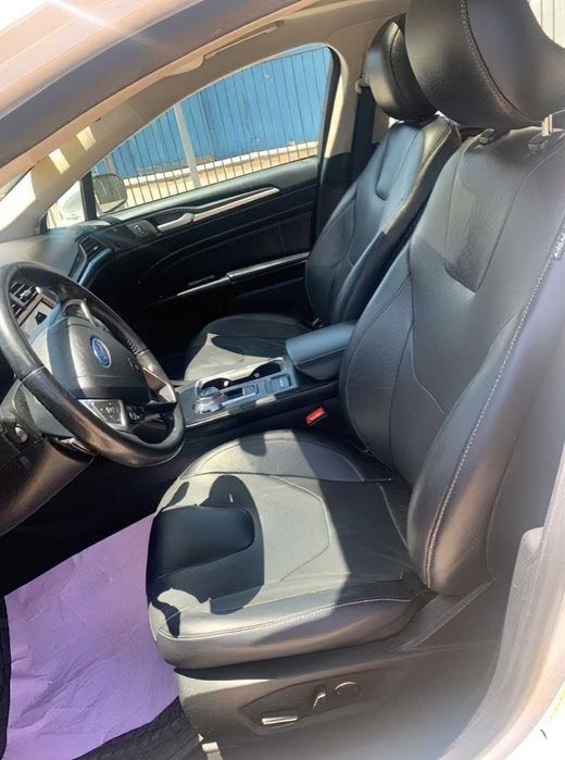 Ford Fusion Titanium      2019