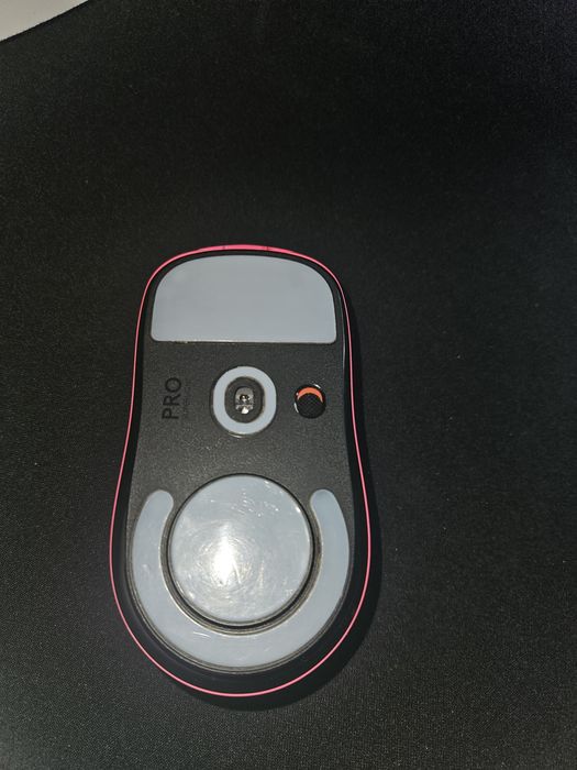 Logitech Superlight Rosa