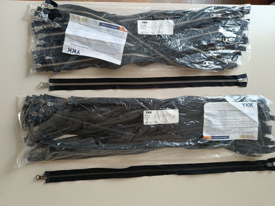 Застёжка молния YKK