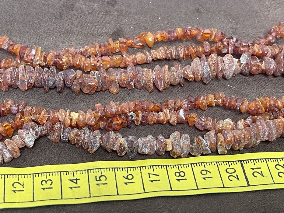 Stare Naszyjniki z Bursztynu Bałtyckiego