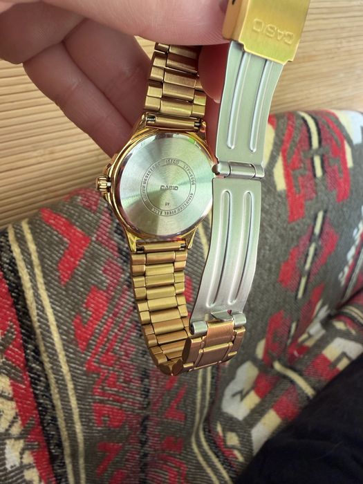 Часы casio в идеальном состоянии