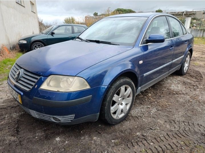 Volkswagen Passat 1.9 tdi 130 cv ASZ para peças ts Material disponível