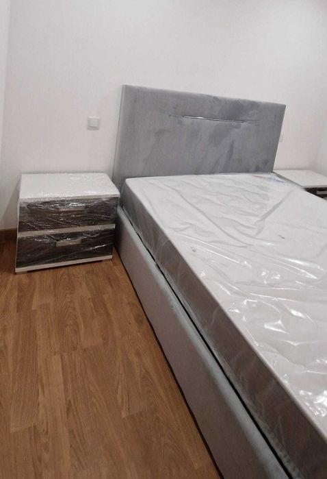 Camas de Casal Estofadas de Luxo 199€ Disp. em Várias Cores! 190x140m!