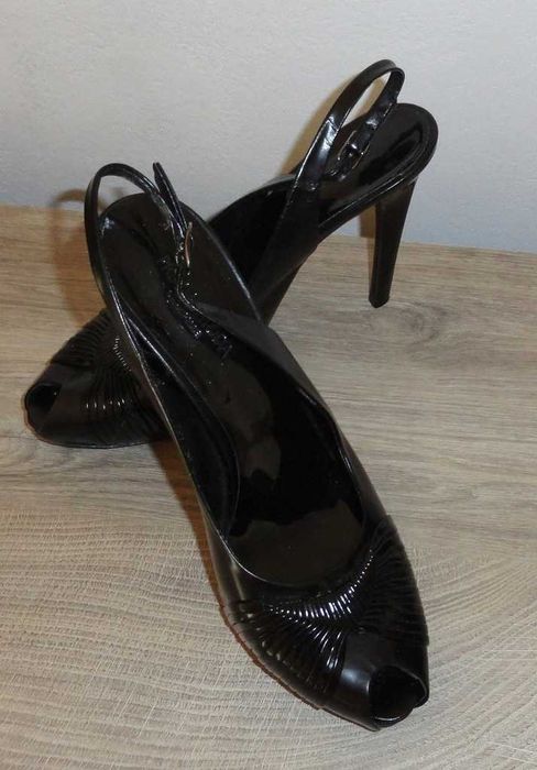 Buty Szpilki czarne Prima Moda 40 skóra