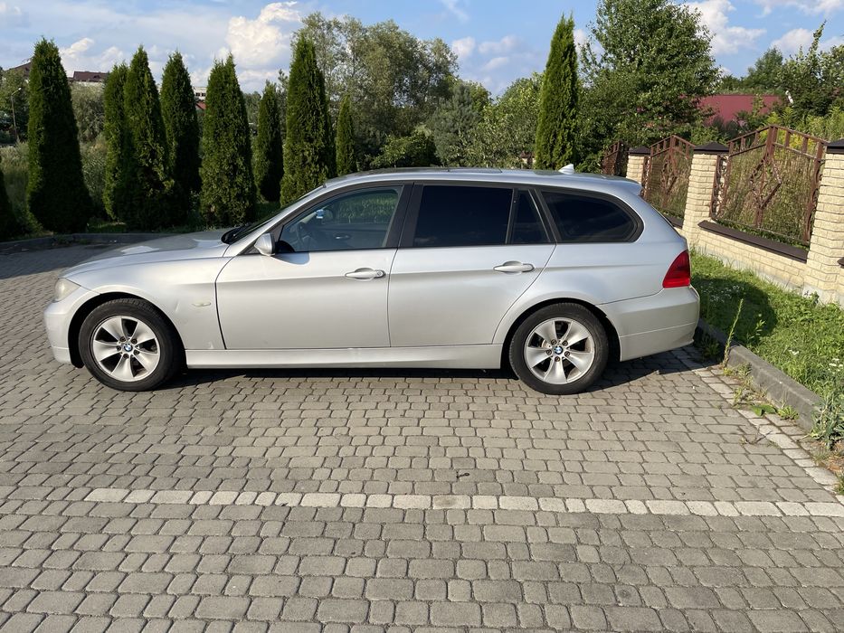 BMW 3 Series 2005 VIN WBAVU310X0FJ39850 фото оголошення 2 з 19