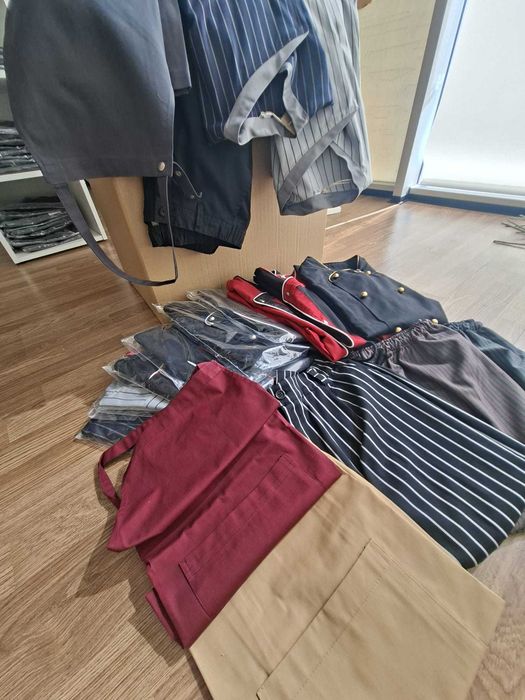 LIQUIDAÇÃO DE STOCK - Lotes de roupa de cozinha
