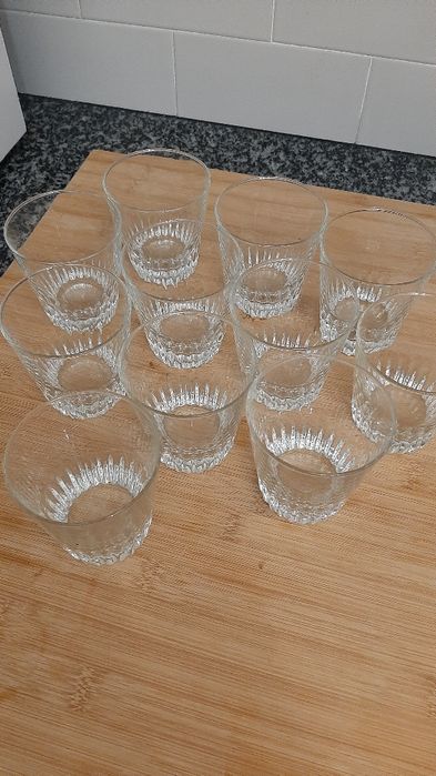 Conjunto de 11 copos de vidro